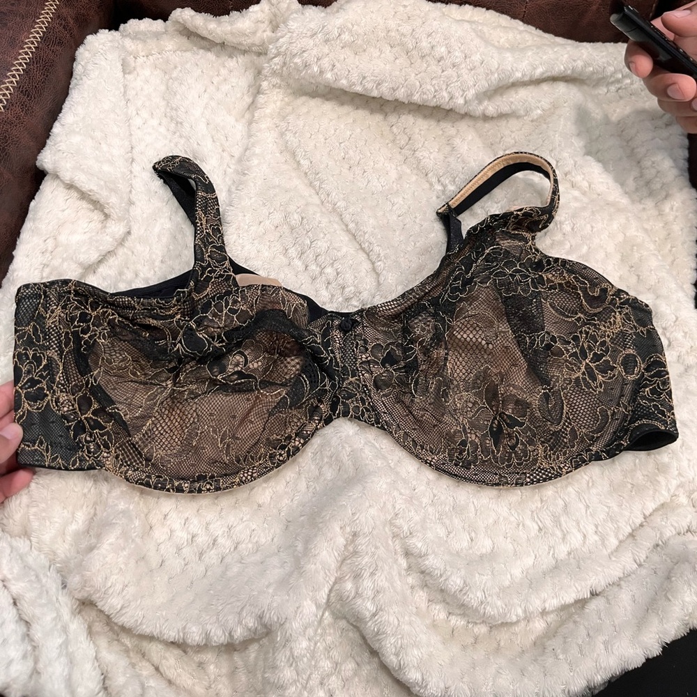 🌻Cacique 46DDD Black and Tan Lace Bra